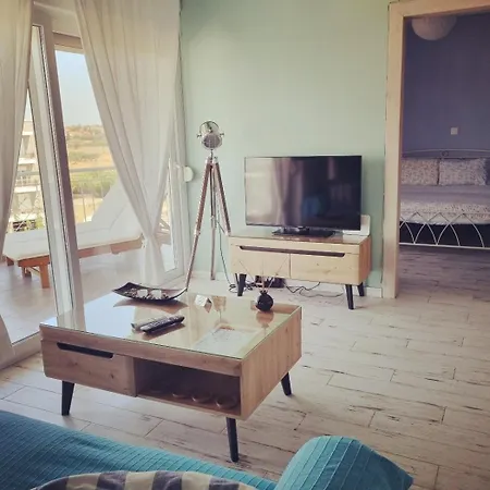 Apartament Tararas *
